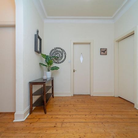 Large City Corner Apartment EDI Buitenkant foto